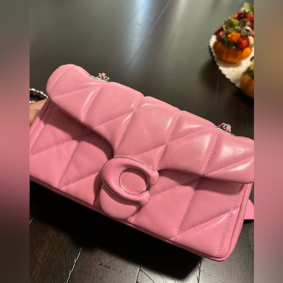 Coach Tabby 20 (vivid pink ) - Picture 9 of 12